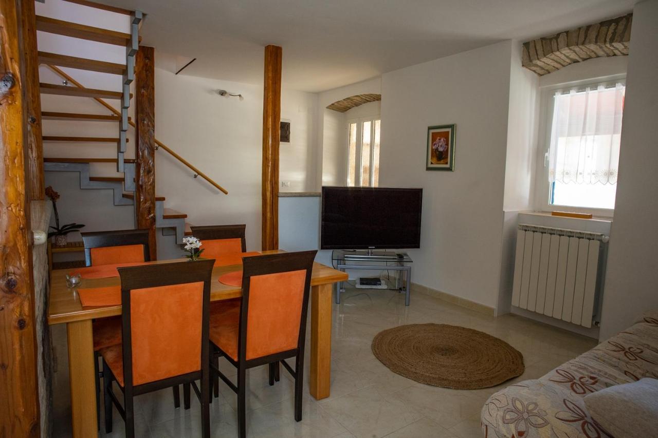 Olive Tree Apartments 乌马格 外观 照片