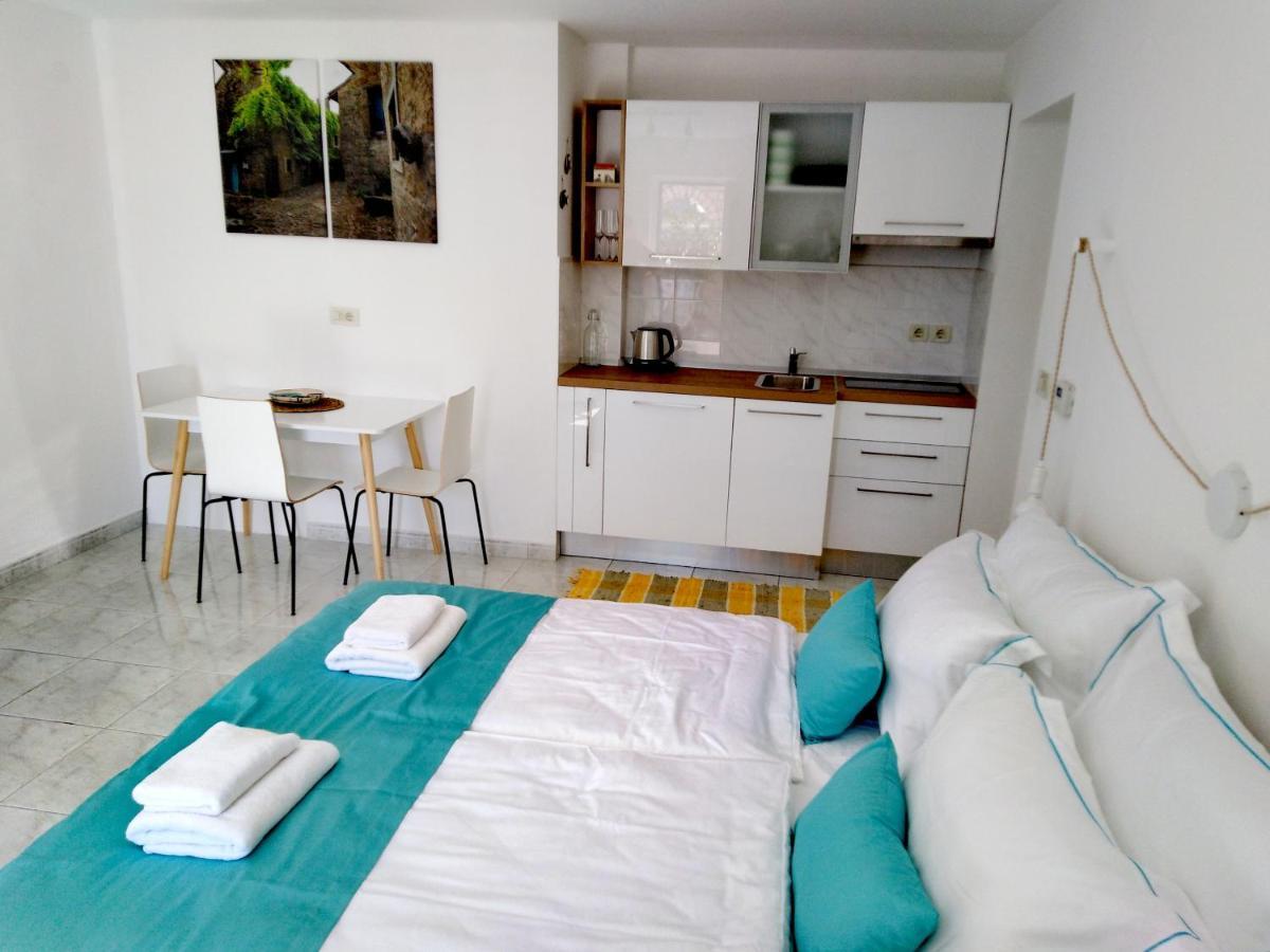 Olive Tree Apartments 乌马格 外观 照片